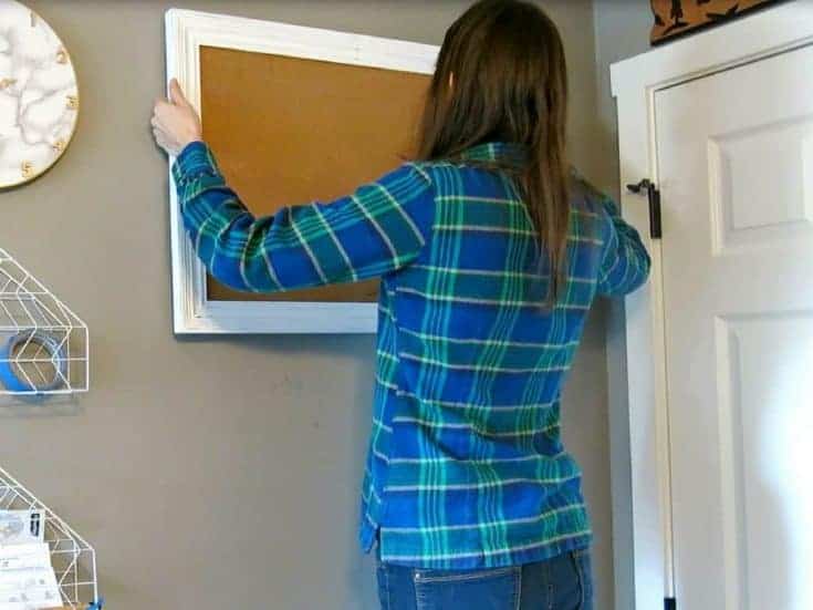 How To Hang A Picture The Easy Way - Making Manzanita