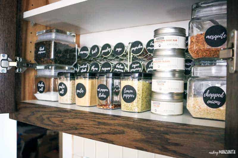 PANTRY ORGANIZATION  DIY Spice Jar Labels at Home 