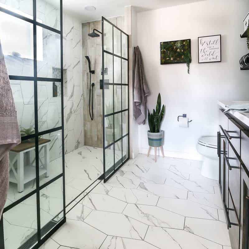 10 Things You Need to Know Before Building a DIY Walk-In Shower