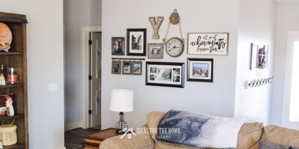 14 Creative Family Photo Wall Ideas - Making Manzanita