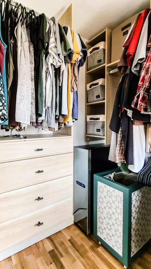 Master Bedroom Closet Organizing Tips