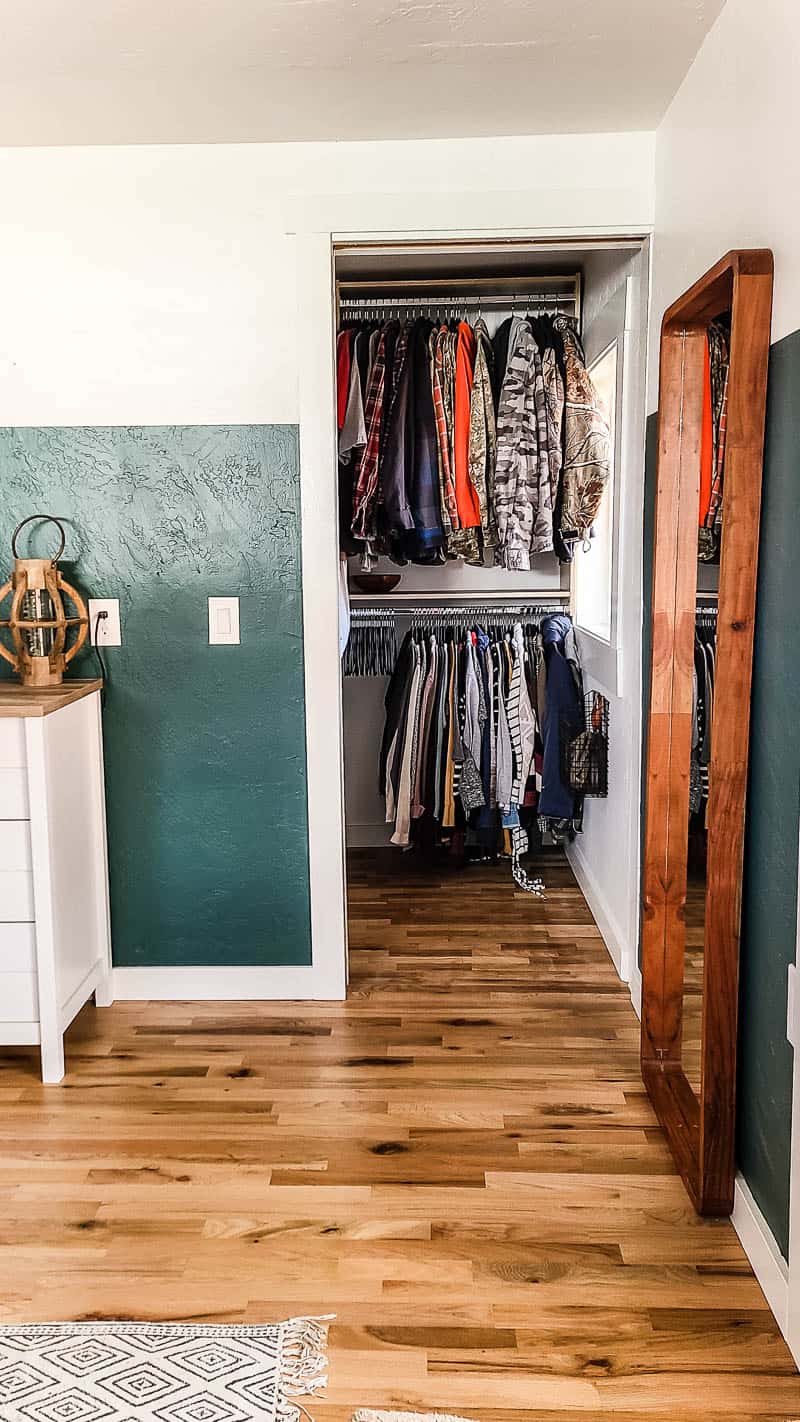 L Shaped Closet Design | Custom Look On A Budget - Making Manzanita