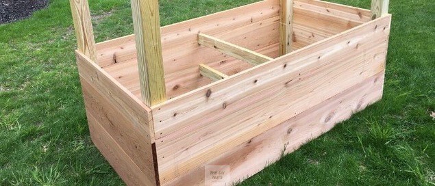 Make these easy Wooden Planter Covers - Dossier Blog