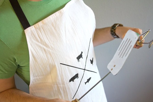 https://www.makingmanzanita.com/wp-content/uploads/2021/10/apron113.jpg