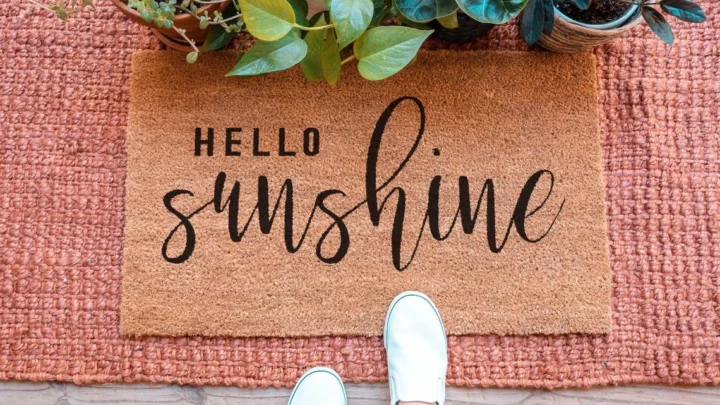 https://www.makingmanzanita.com/wp-content/uploads/2022/03/hello-sunshine-door-mat-for-summer-720x405.webp