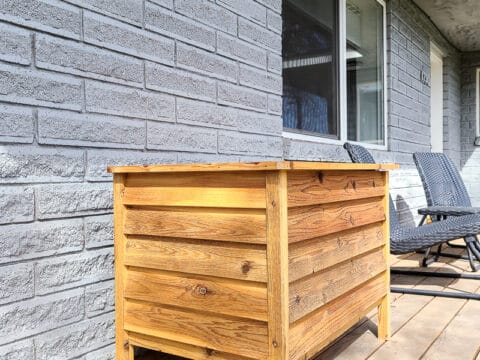 Cedar deck box